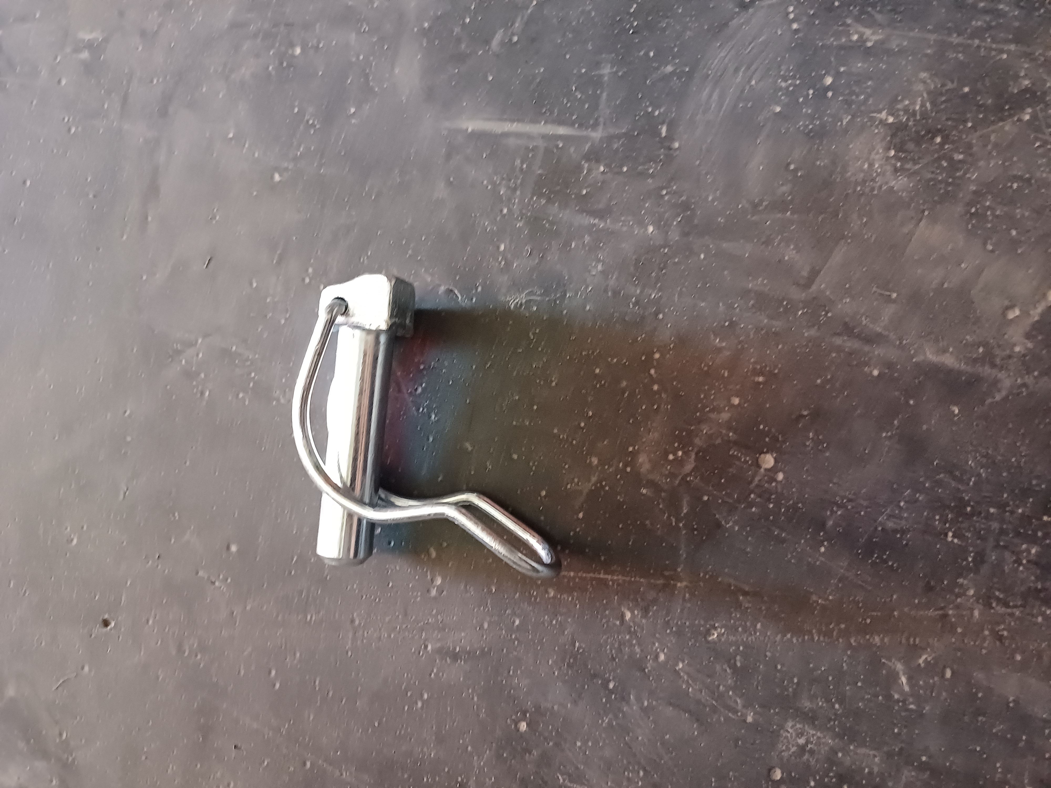 Traktör yan kol pimi büyük